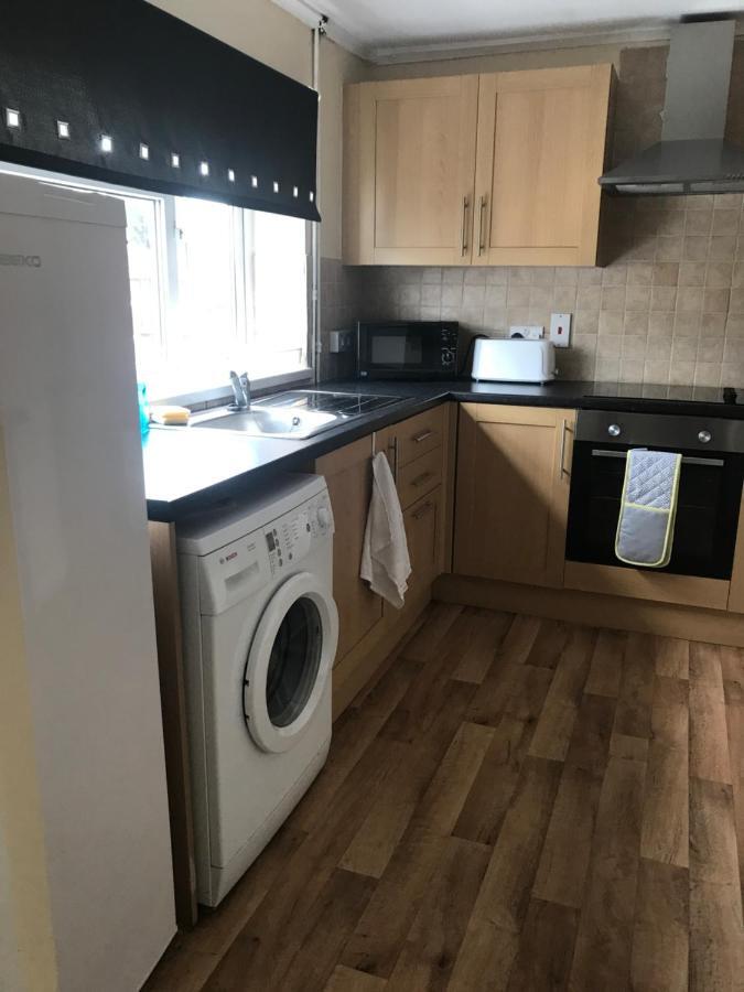 Villa 8 Pickering Road Telford Esterno foto