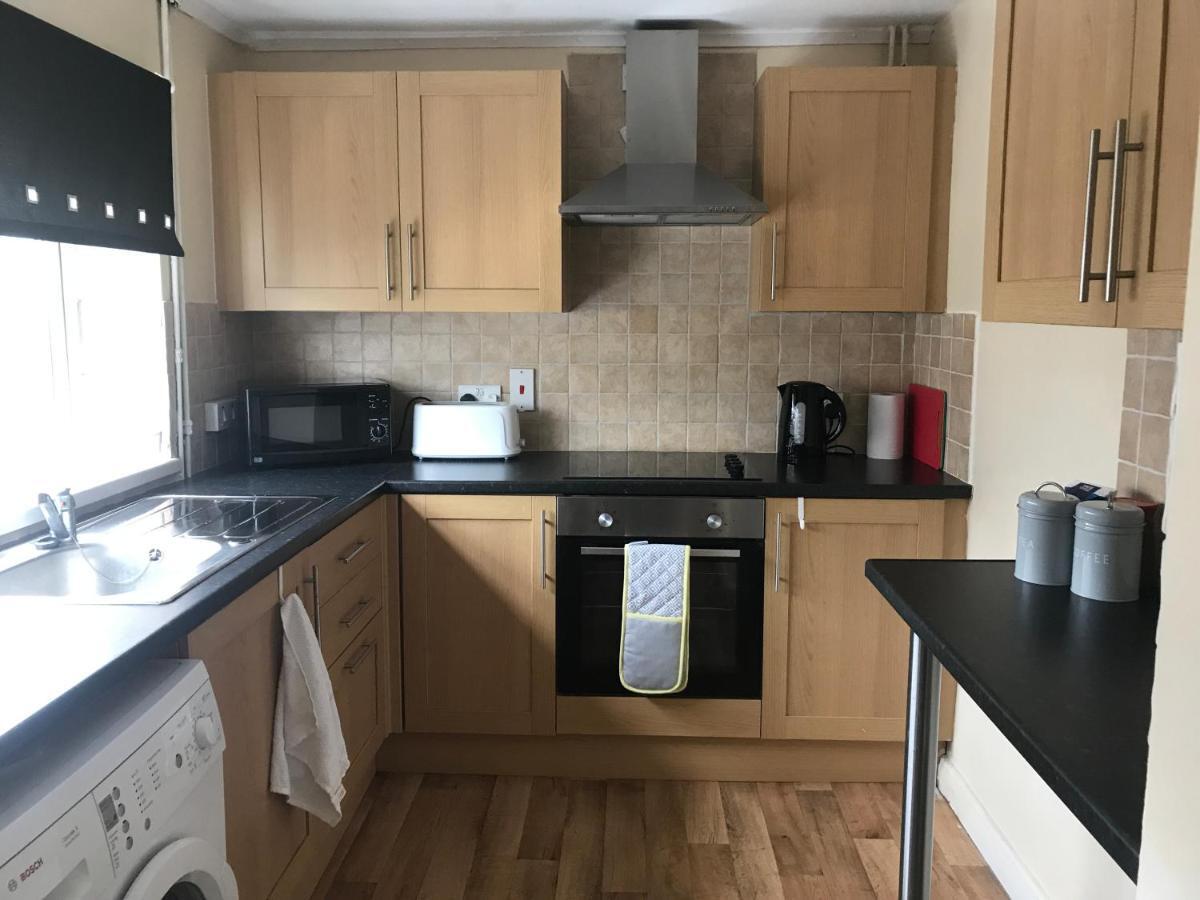 Villa 8 Pickering Road Telford Esterno foto
